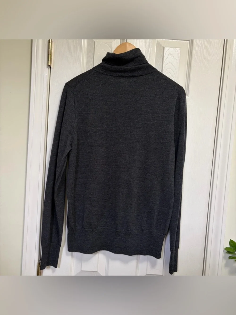 JCrew Gray merino wool blend turtle neck sweater XL